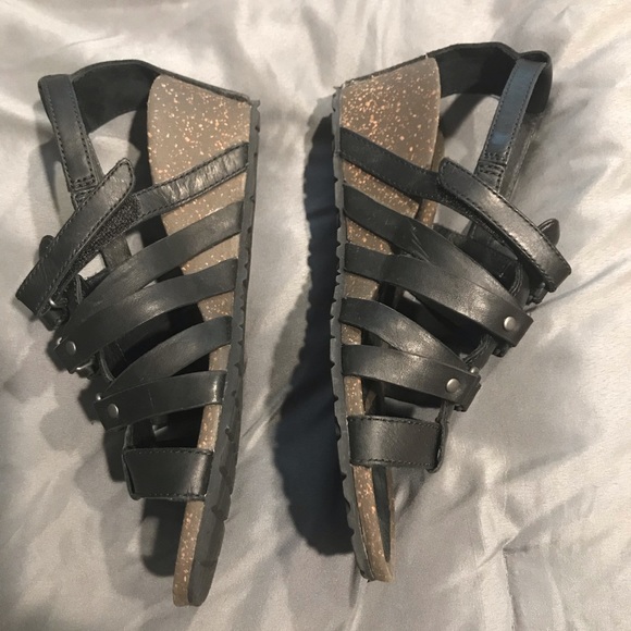 teva cabrillo sandal